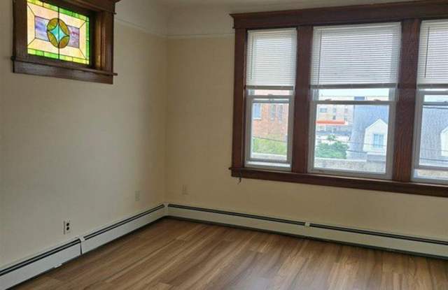 209 Columbus Place 2