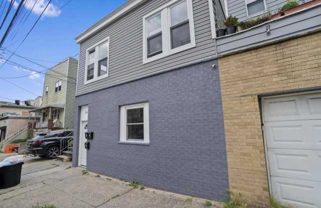 Photo of 14 WEST 19TH ST