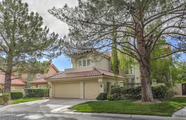 8049 Pinnacle Peak Avenue