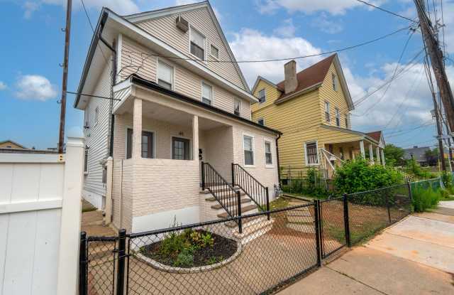 36-42 West Mravlag Place - 1 B