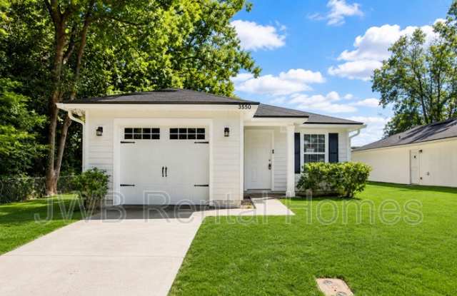 3550 Edison Ave