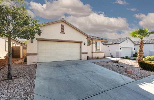 Gorgeous Single Story in Summerlin with a Pool