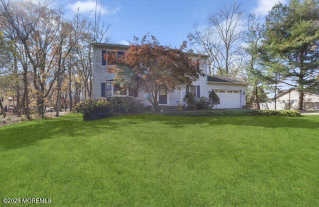 1045 Farmingdale Road