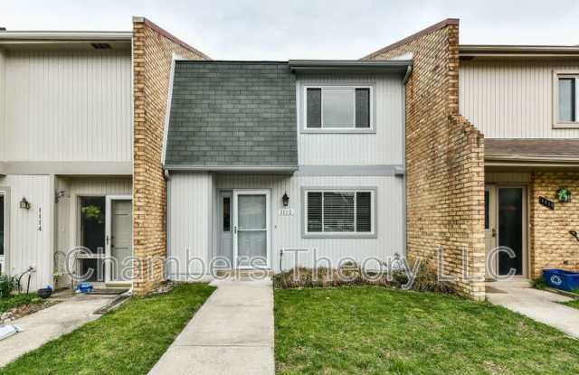1112 Waterford Place