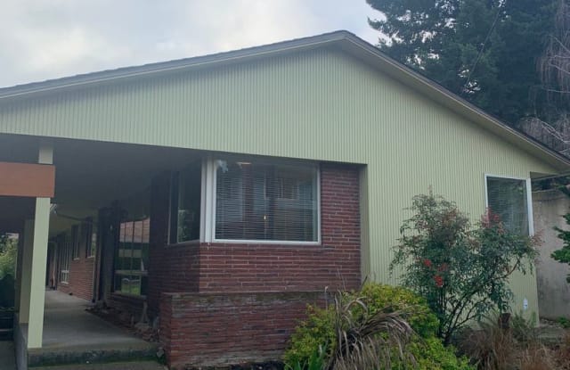 403 SE 31st Ave - 403 Southeast 31st Avenue, Portland, OR 97214