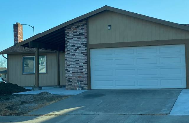 COMING SOON - Wonderful 4 bedroom/2 bath house - Updated throughout!