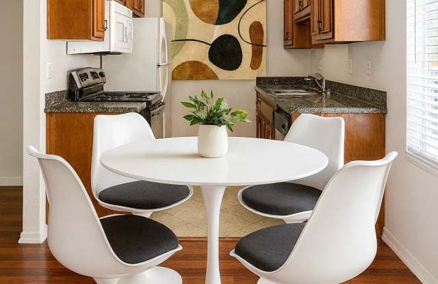 3951 Albatross Street