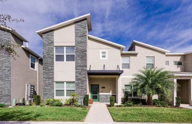 8967 CABOT CLIFFS DRIVE