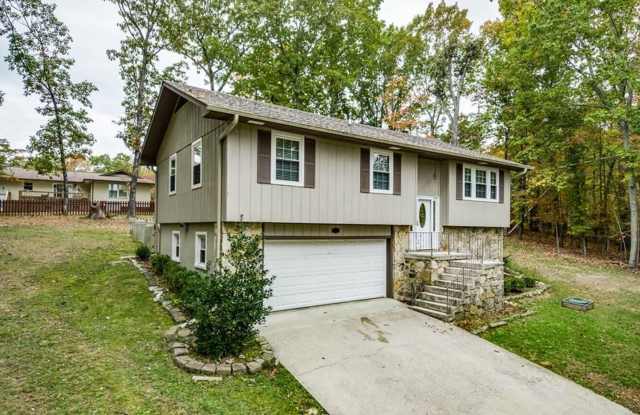Photo of Plenty of Storage and Fenced in yard!