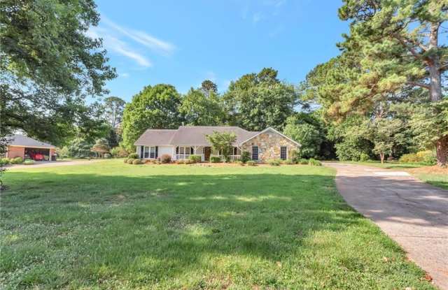 715 Rounsaville Road