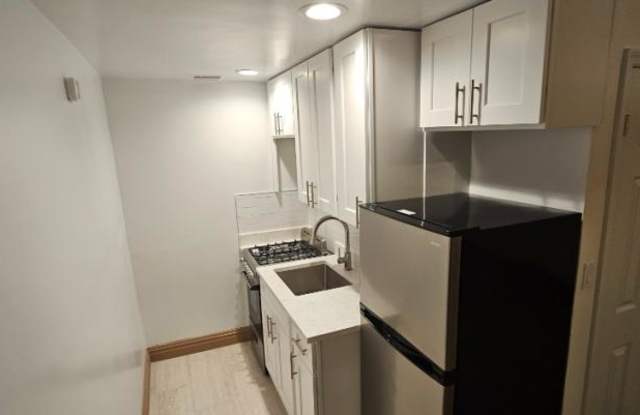 169 West 76th Street