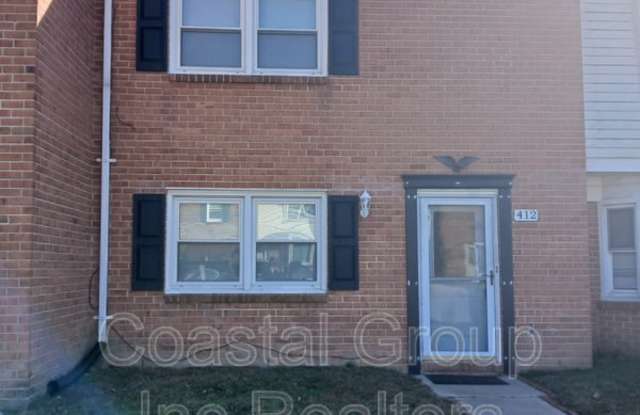 Photo of 412 Chinaberry Circle