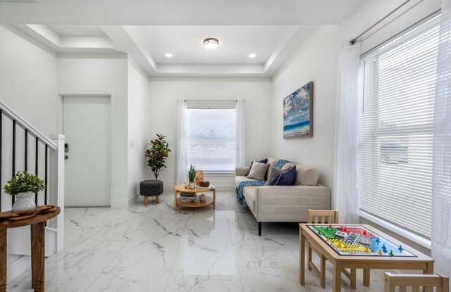 412 Northwest 13th Avenue