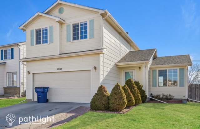 1285 Lords Hill Drive