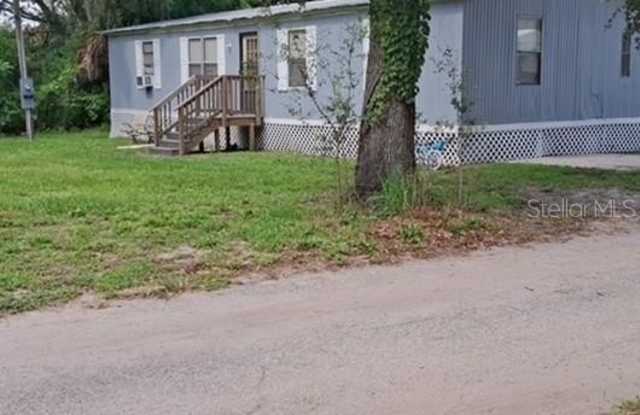 3245 E MAIN Street