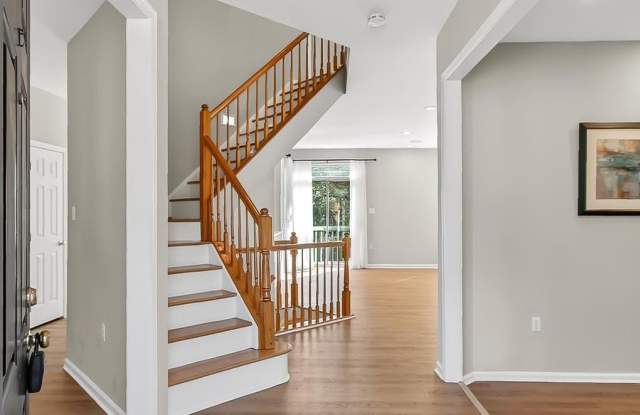 2410 DAKOTA LAKES Drive