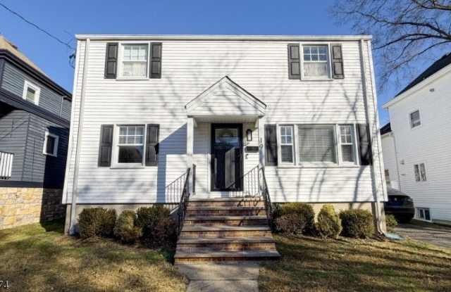 Photo of 19 Hazlett St