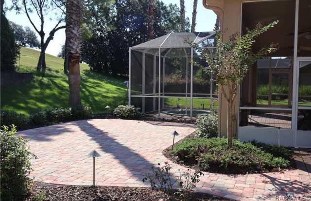 1847 N Eagle Chase Drive