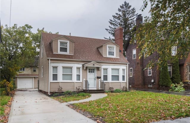 3365 Kildare Rd - 3365 Kildare Road, Cleveland Heights, OH 44118