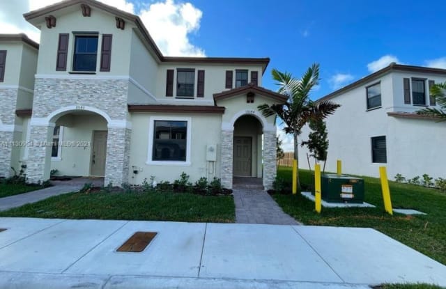 10144 SW 228th Ter 10144 - 10144 SW 228th Ter, Cutler Bay, FL 33190