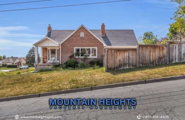 437 East 11th Avenue