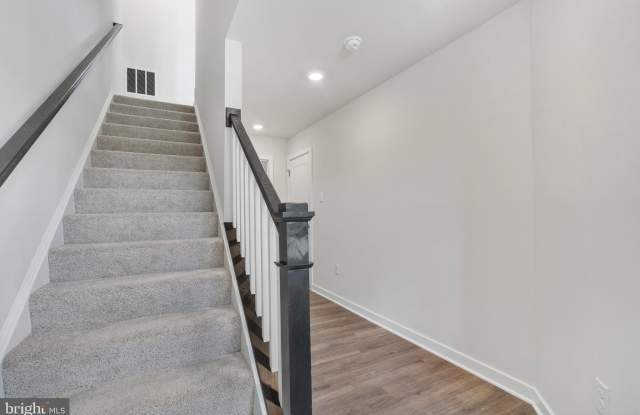 16655 GREEN GLADE Drive