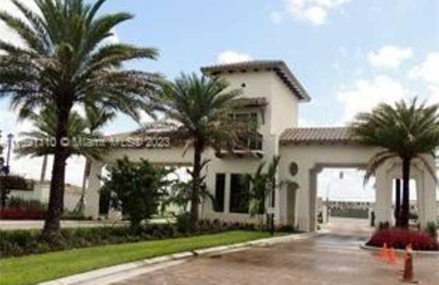 9333 W 34th Ct