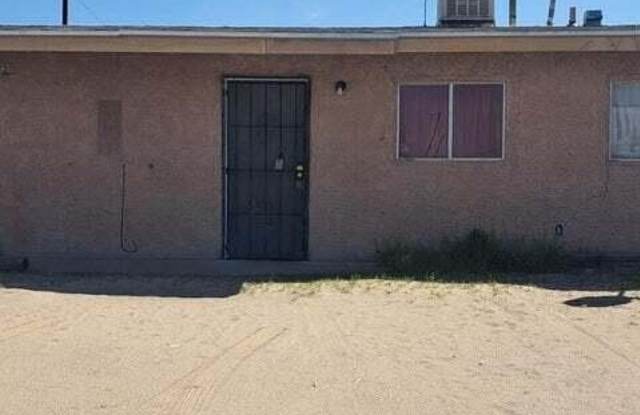 Photo of 623 Davis Street unit: 8