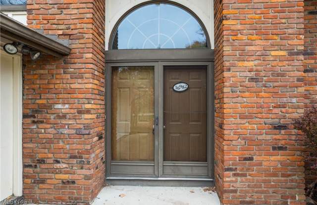 16982 Bob White Circle