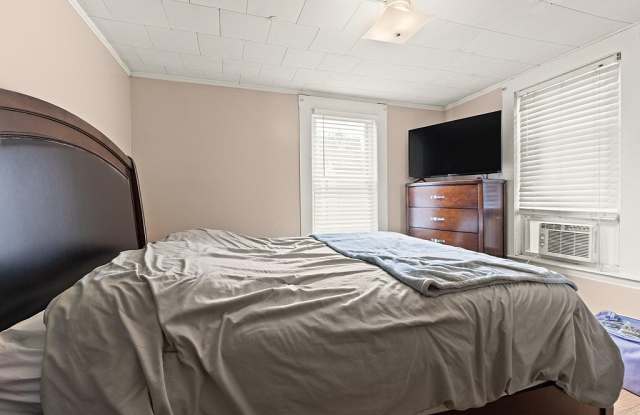 6 Greenville Court - 1