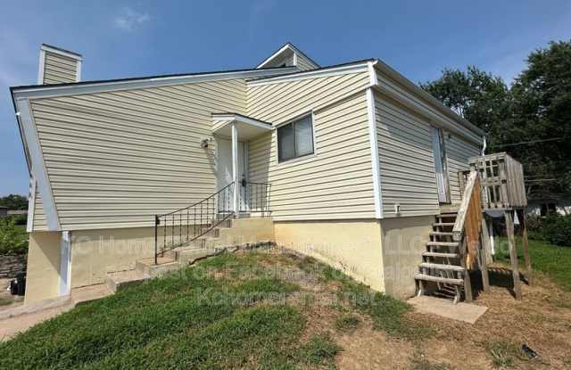 1909 N. 75th Terrace