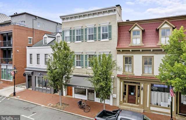415 WILLIAM
