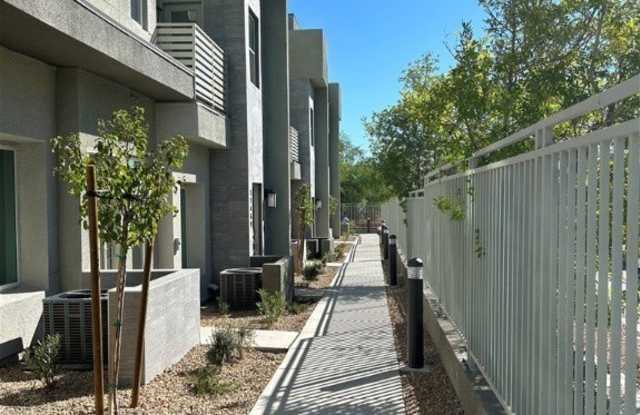 Photo of 11461 Vibrant Heights Drive