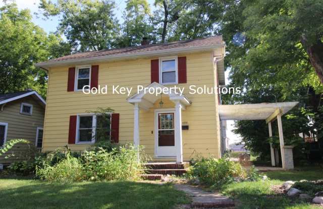 COMING IN JULY!! 4 Bedroom House Close to Ball State University. (NO SECTION 8)