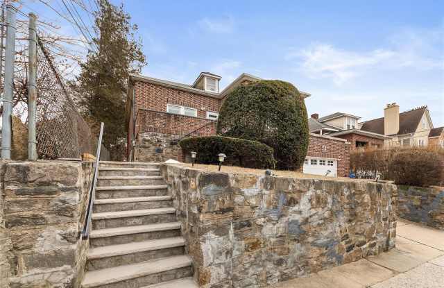 17 Linden Avenue