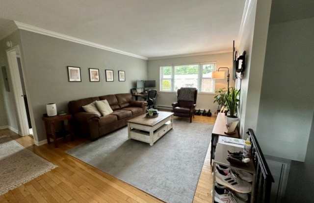 Photo of 422 Ringwood Ave, A208