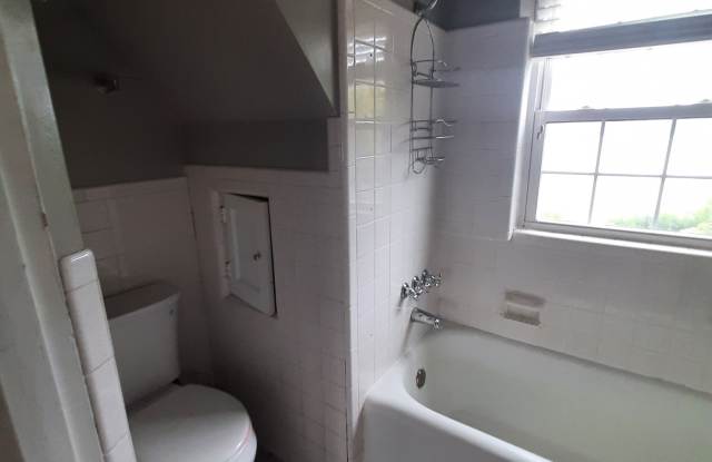 9811 Indian Queen Point Road - 2nd Floor