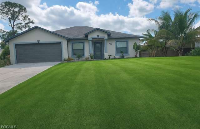 Photo of 818 Albert Avenue