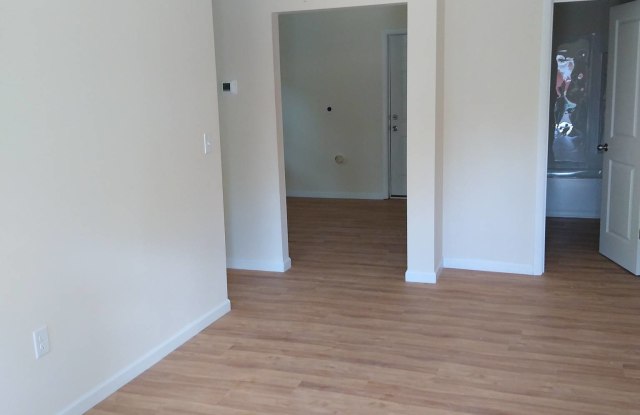 1208 North Granard Street - B