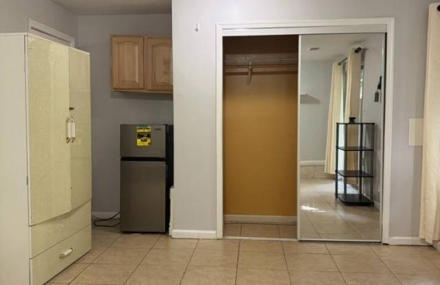 Photo of 7906 ASHFORD Boulevard