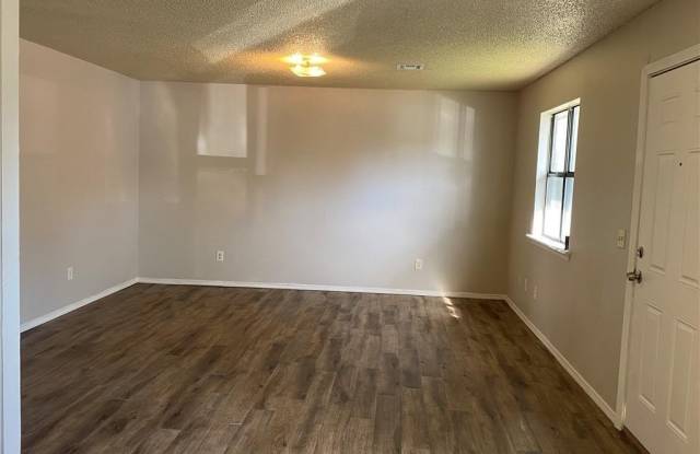 300 Fink  DR Unit #F