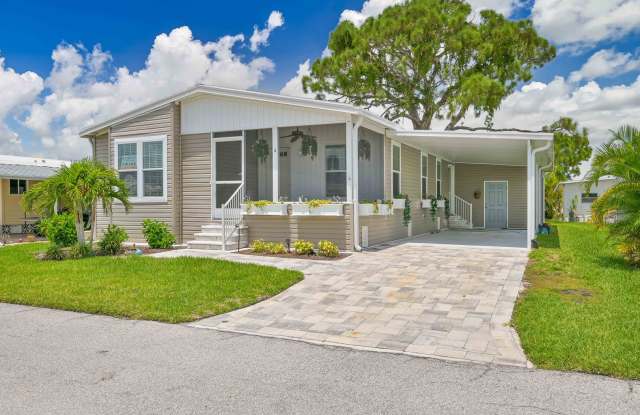 GORGEOUS Home ~ Jamaica Bay ~ Available ASAP - 4 Jaruco Court, Lee County, FL 33912