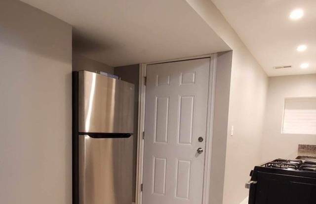 1629 S Trumbull Avenue