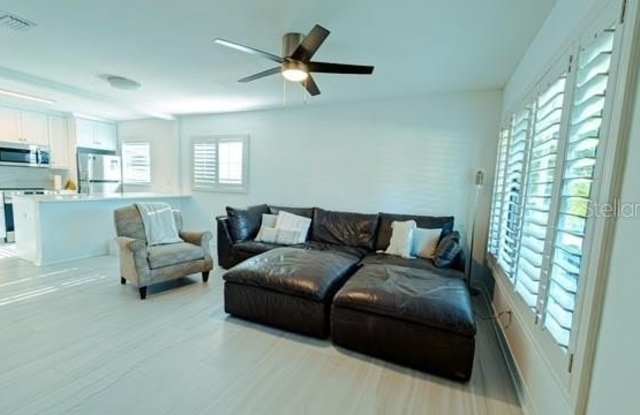 4301 W EMPEDRADO STREET