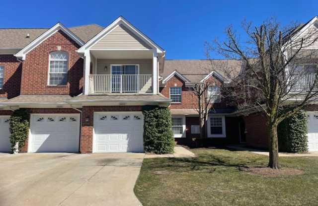3-Bedroom, 2-Bath Condo-style Apartment in Shelby Township - 54274 East Annsbury Circle, Macomb County, MI 48316