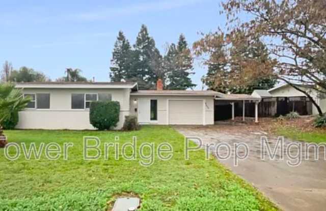 8255 Oahu Dr