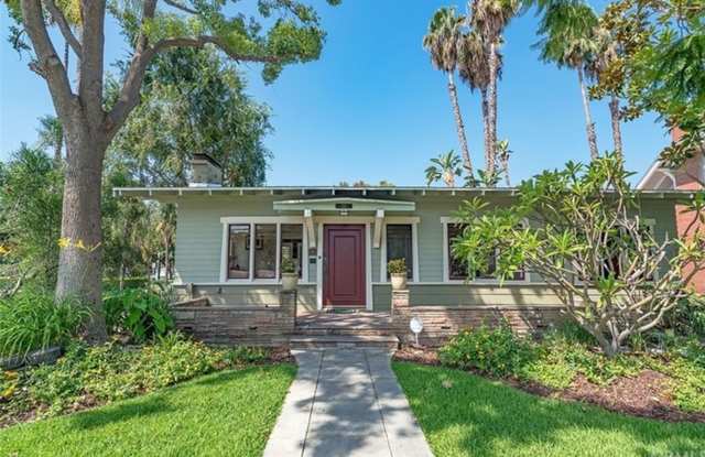 Photo of BEAUTIFUL, HISTORIC HOME IN THE HEART OF DOWNTOWN ANAHEIM