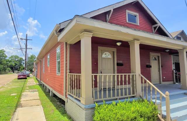 Photo of 2600 Annette Street