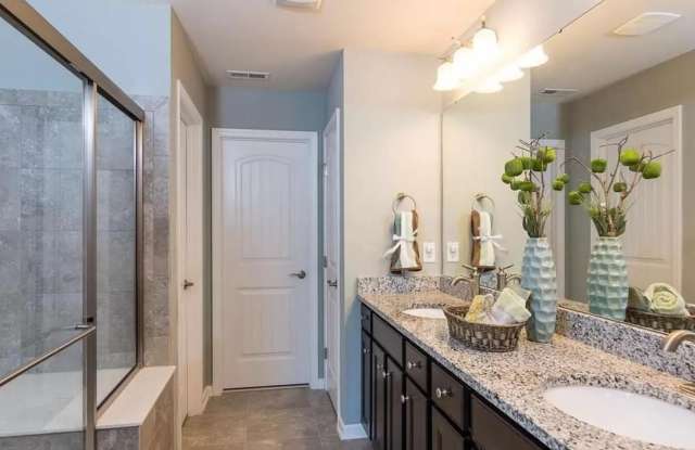 706 Brier Crossings Loop