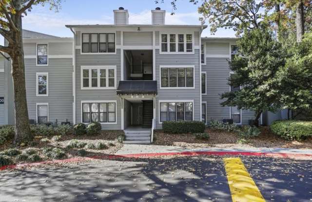 1009 Summit N Dr - 1009 Summit North Drive, Atlanta, GA 30324